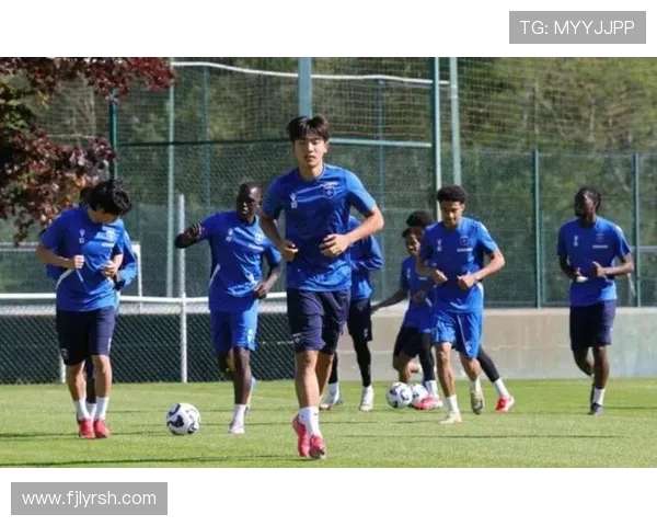 17岁魏祥鑫追梦留洋愿以努力训练实现欧洲足球梦想